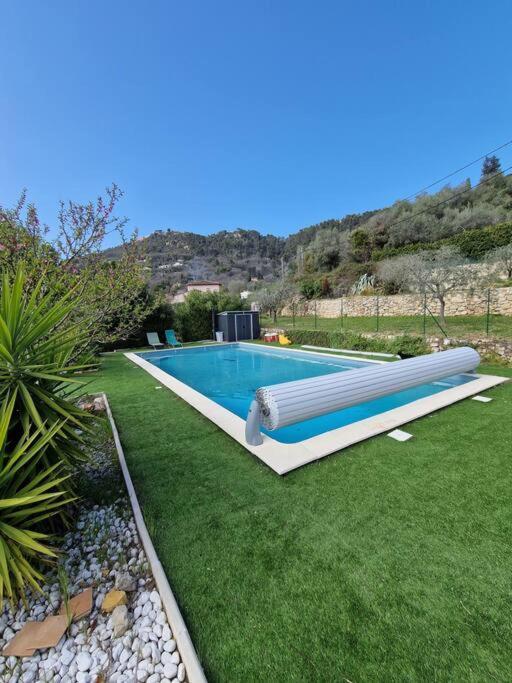 Appartement 2 Pieces Renove Avec Acces Piscine Peymeinade Exterior foto